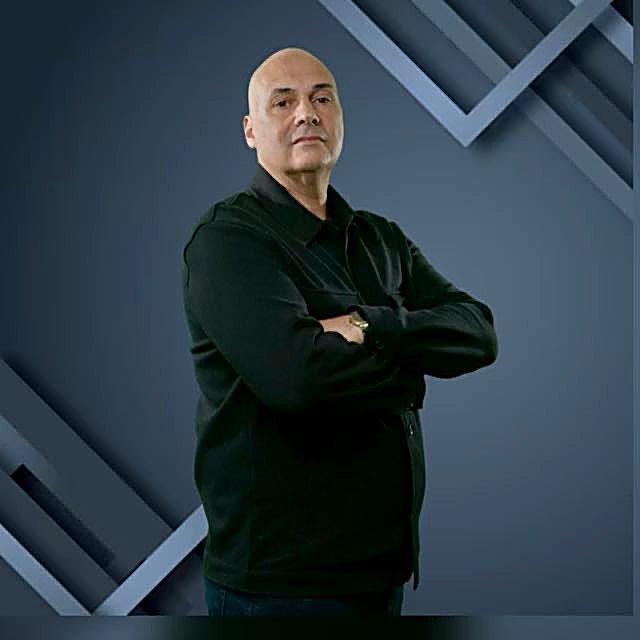 Favio C., especialista en recuperación familiar